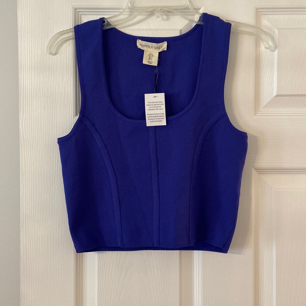 Happily Gray Top size L brand new color lilac length 17” bust 28”